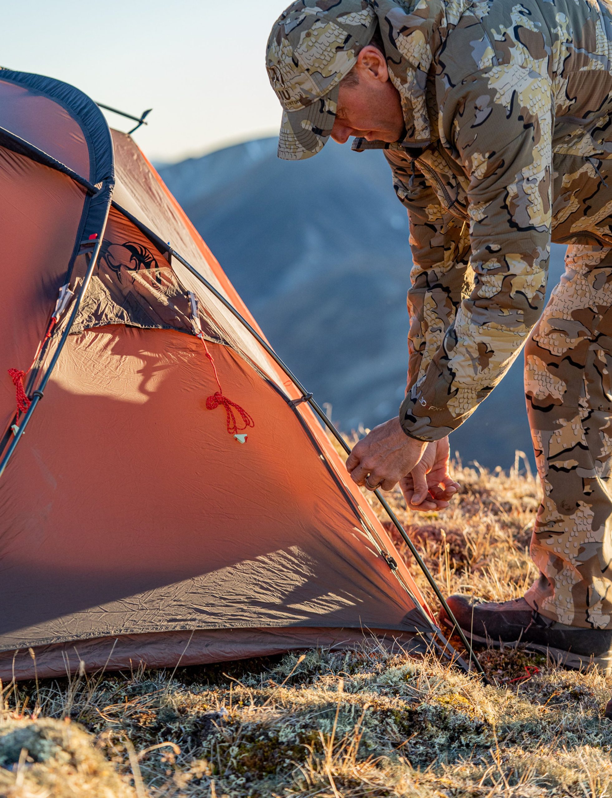 Mountain Star 2 Person Tent | Gunmetal-Orange - Image 15