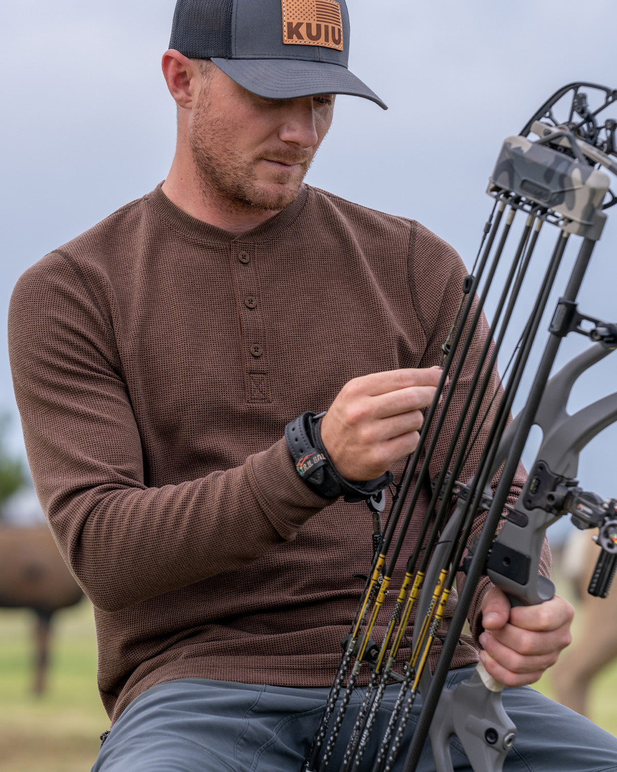 Canyon Waffle Henley | Cedar Heather - Image 3