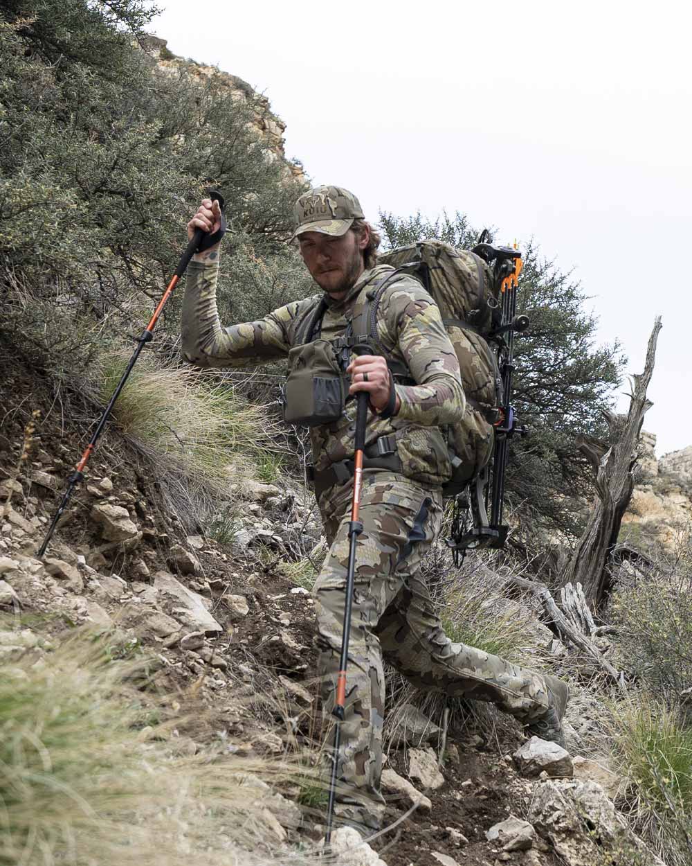 ULTRA Merino 120 LT LS Hoodie | Olive - Image 8