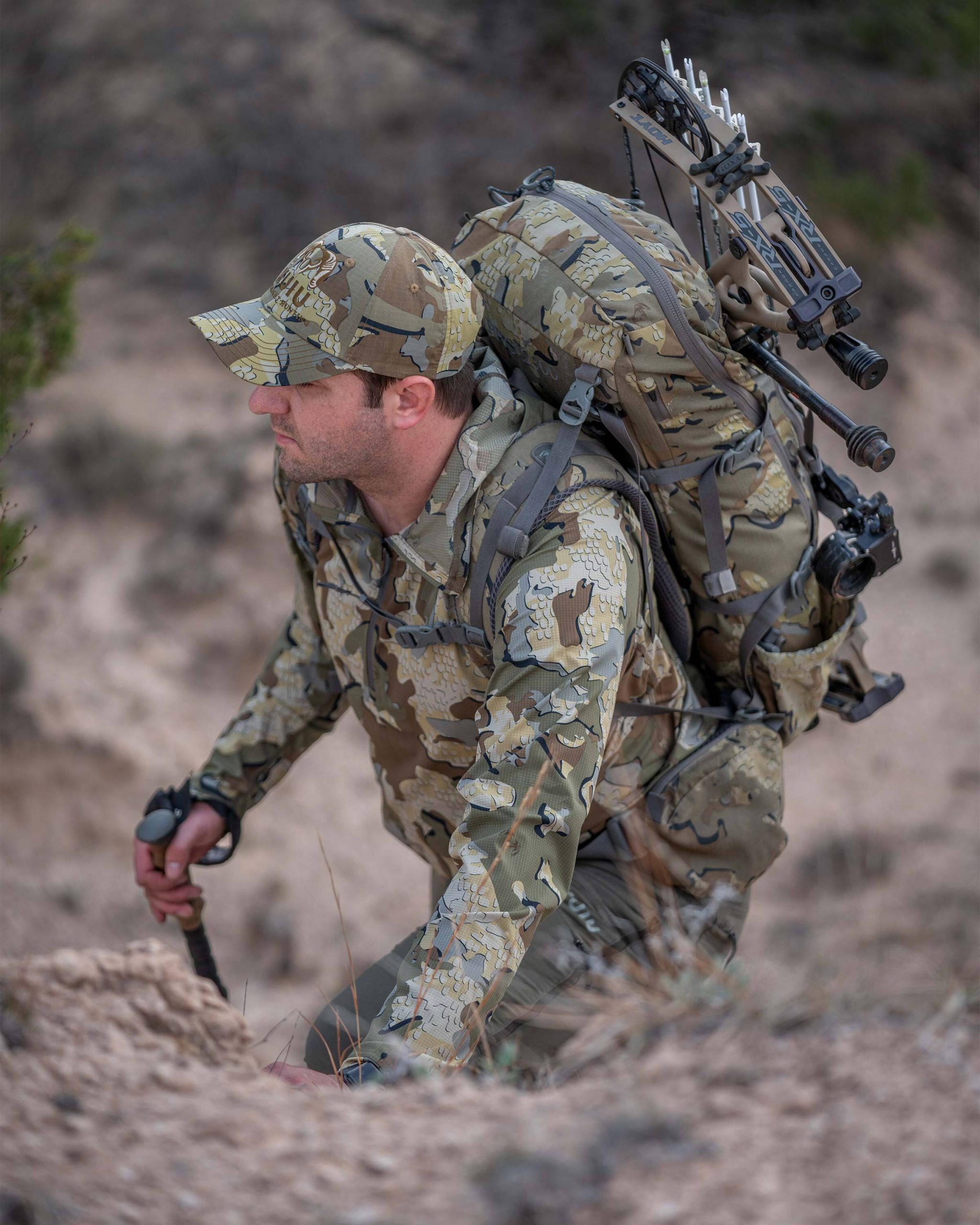 Tiburon Hybrid Hoodie | Valo - Image 8