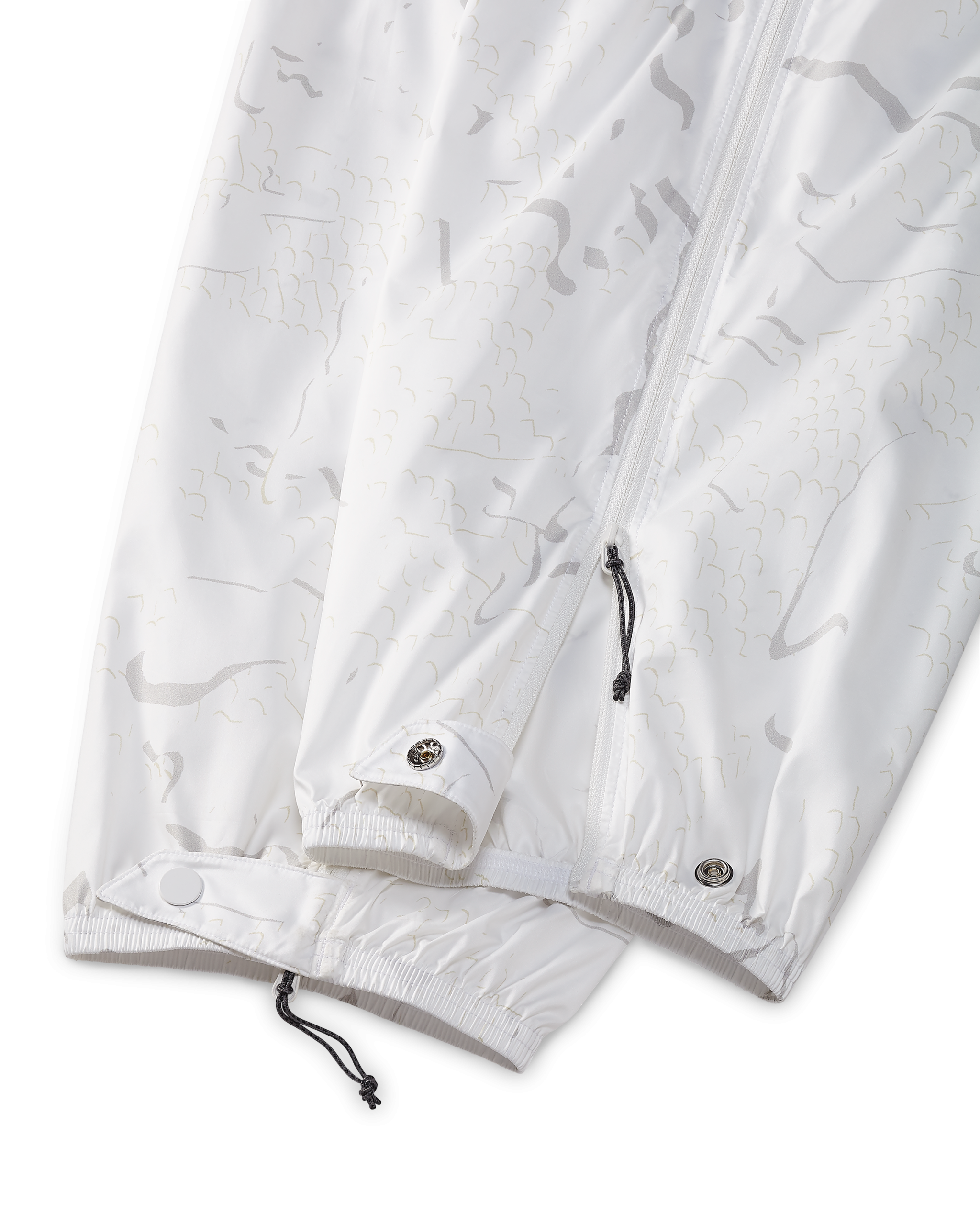 Snowfall Overwhites Set | Snowfall - Image 10