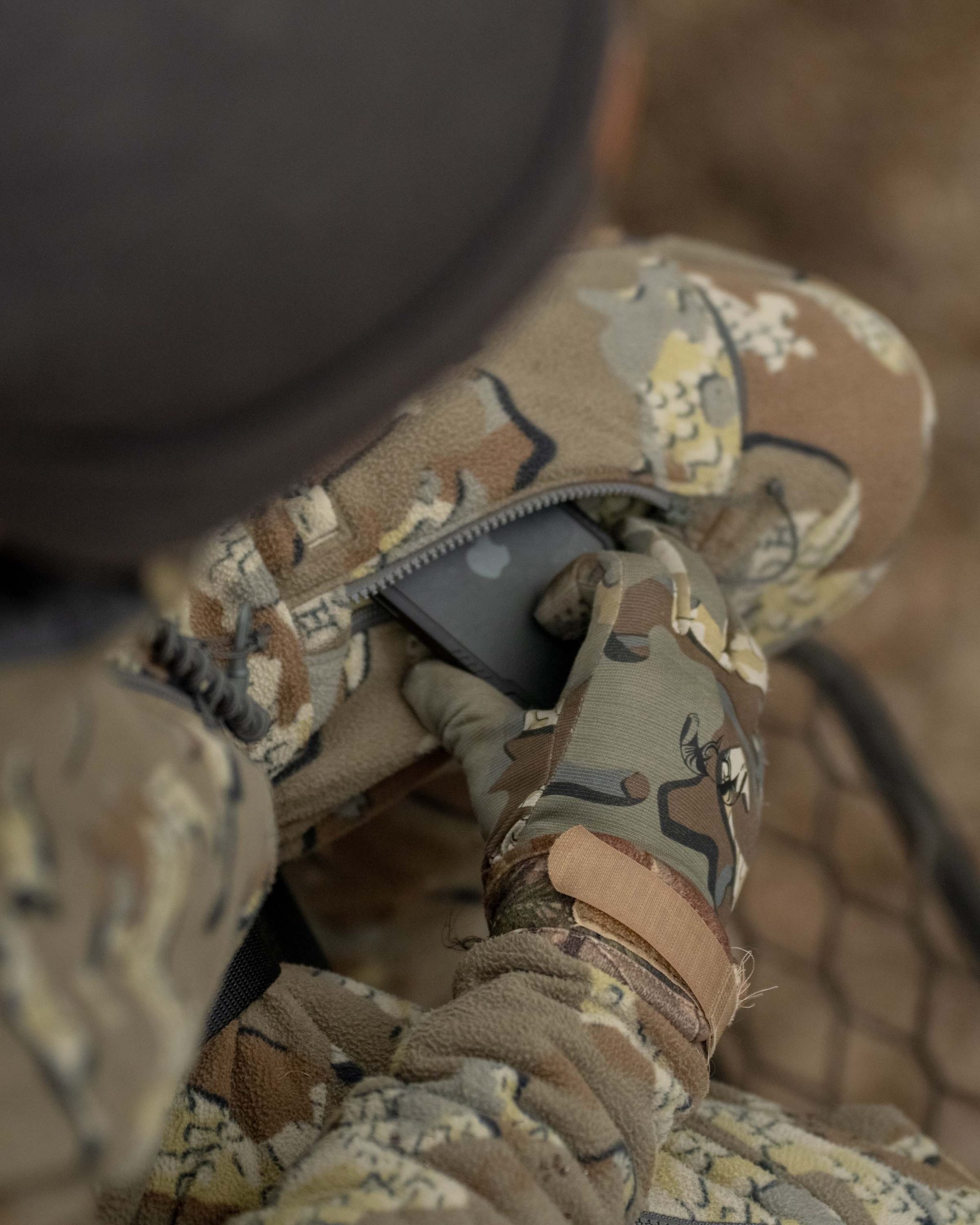 KUIU Proximity Insulated Pant | Ash - Image 10