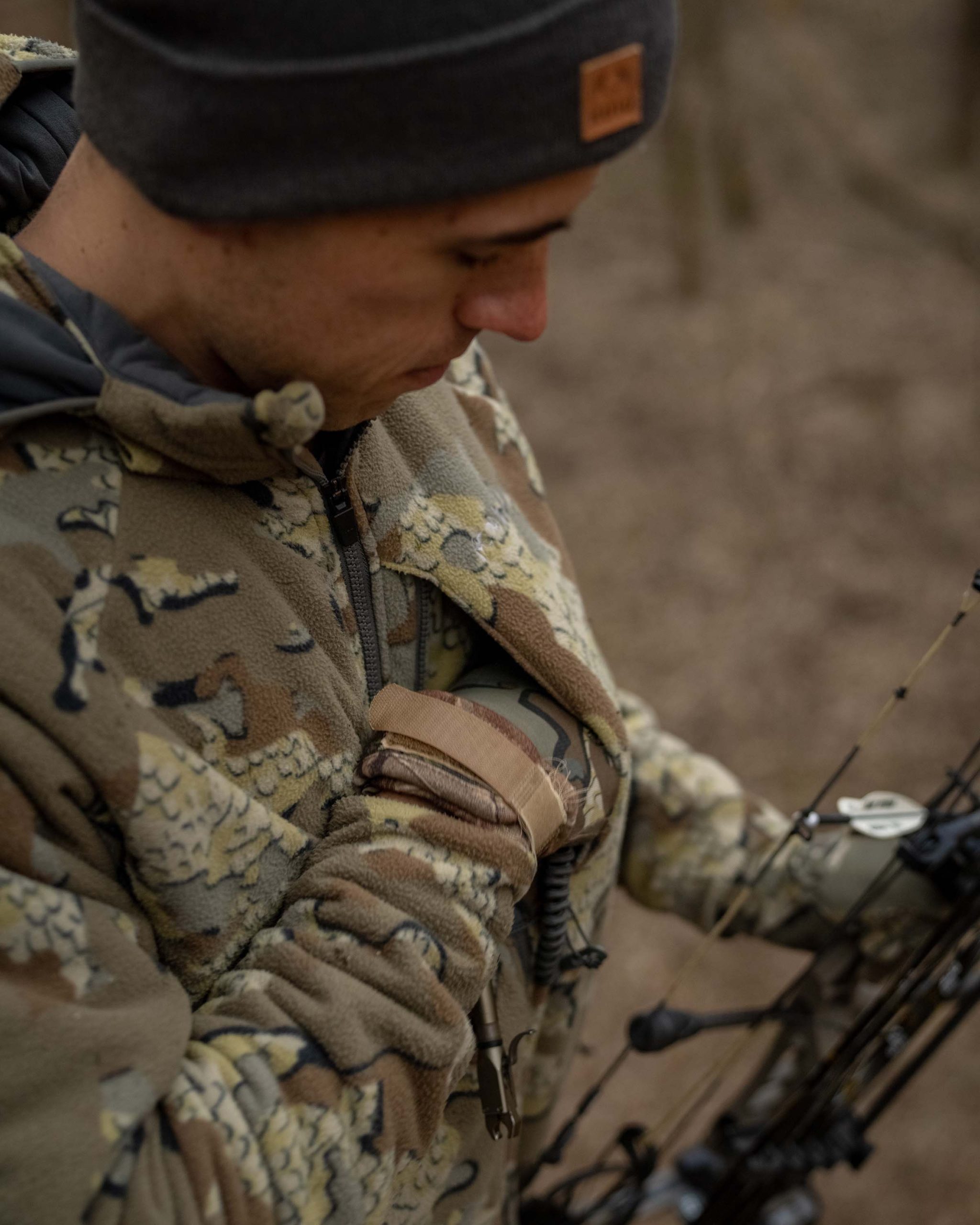 KUIU Proximity Hooded Insulated Jacket | Valo - Image 13