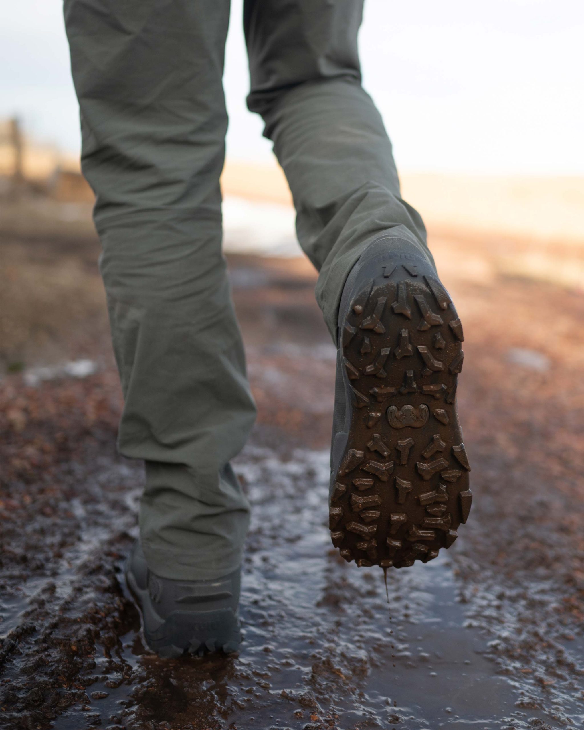 KUIU Ankle Mud Boot | Asphalt - Image 11