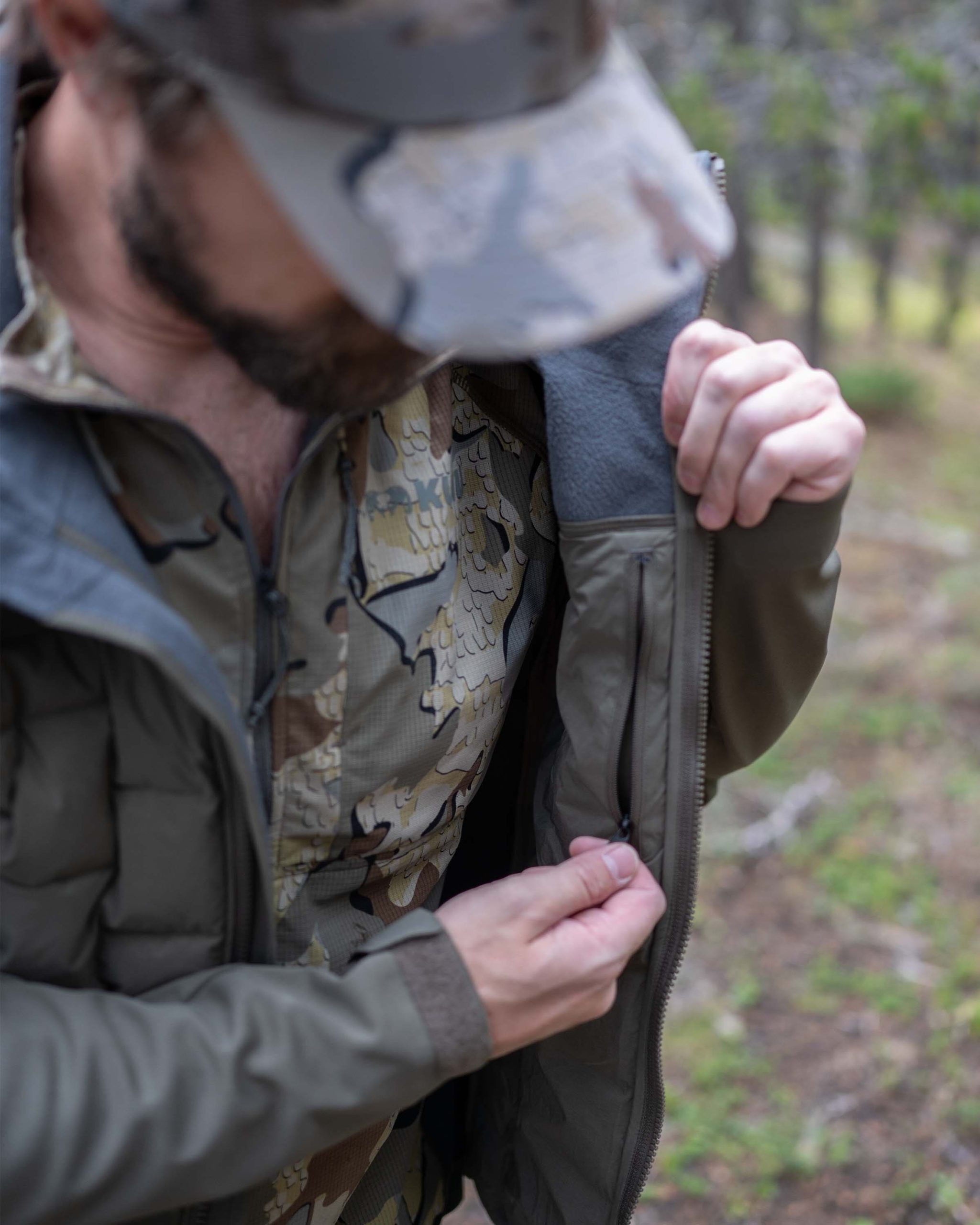 Axis Thermal Hybrid Hooded Jacket | Black-Gunmetal - Image 6