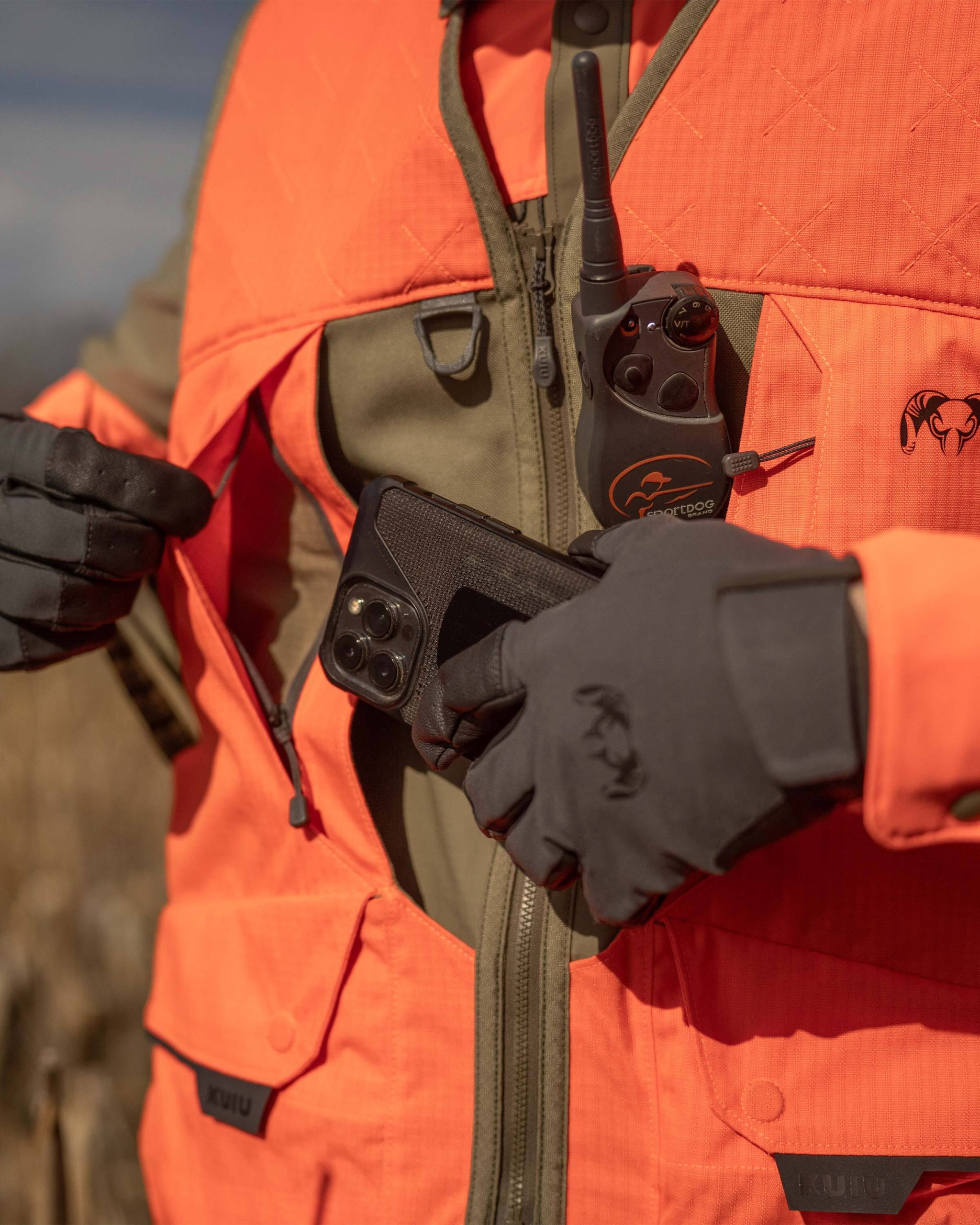 Core Upland Vest | Khaki/Blaze Orange - Image 10