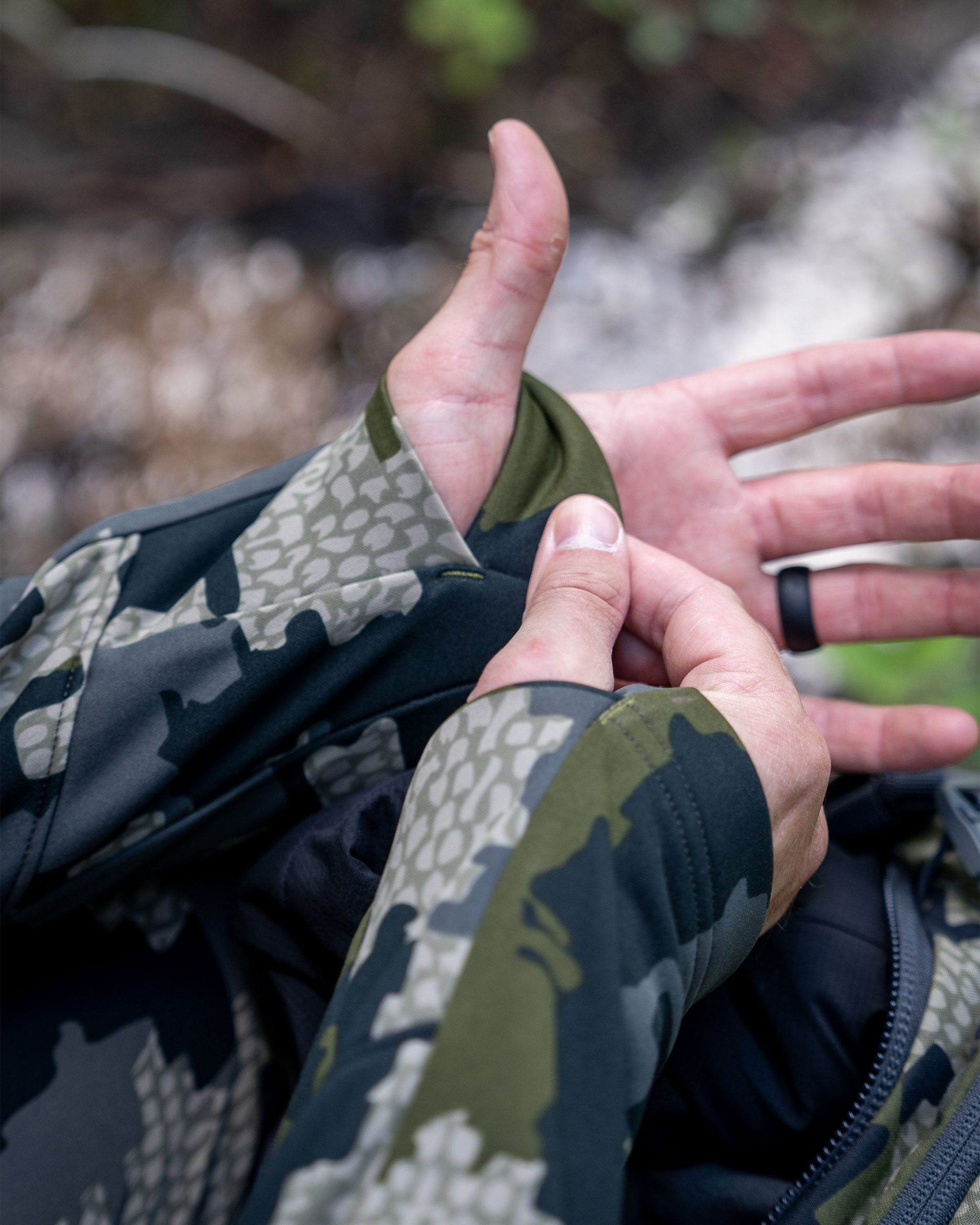 StrongFleece 235 Zip-T Hoodie | Verde - Image 8