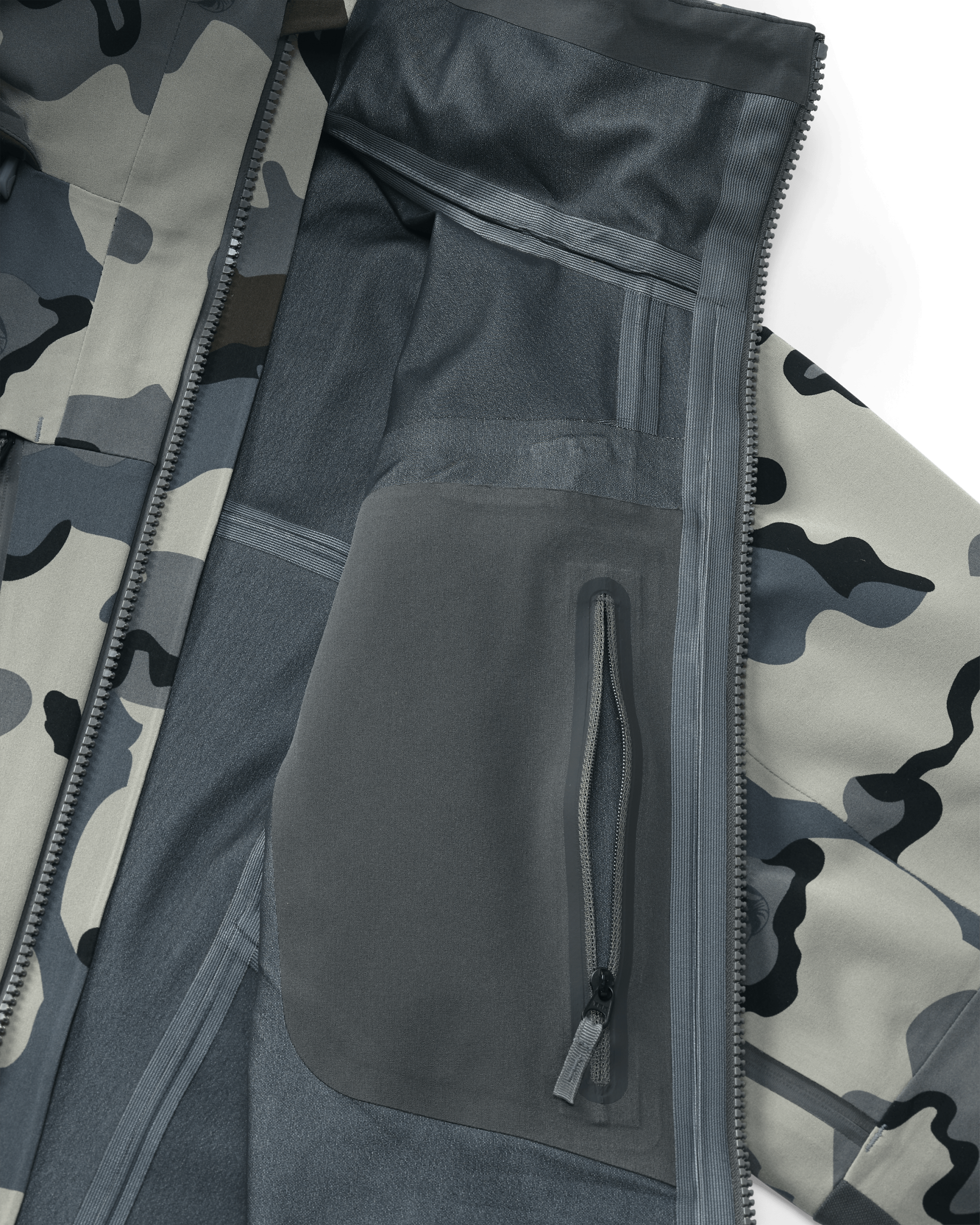 Yukon TR Rain Jacket | Vias - Image 5