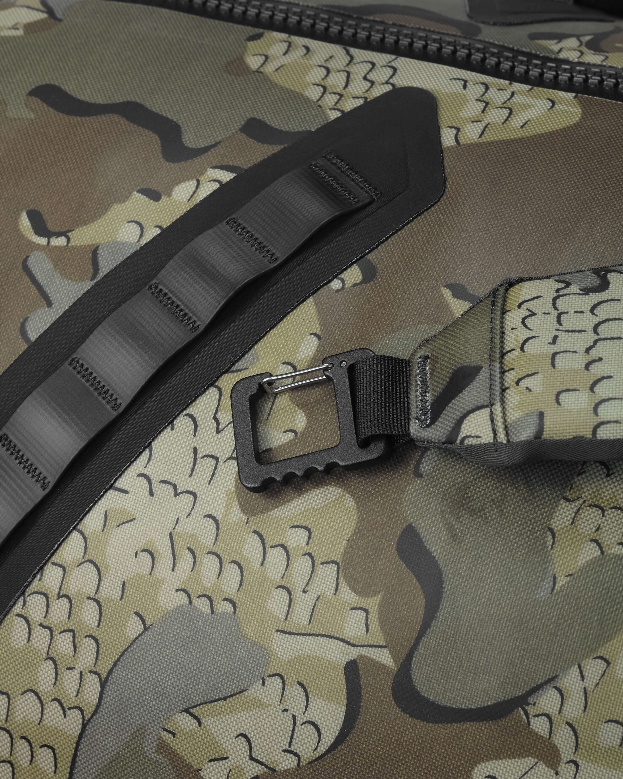 Kodiak 6600 Submersible Duffel | Vias - Image 10