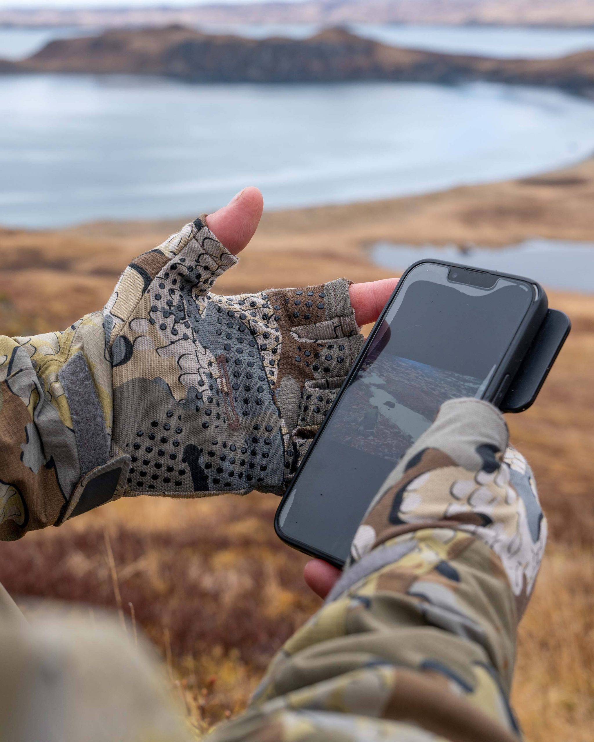 ULTRA Merino 210 Fingerless Glove | Ash - Image 7