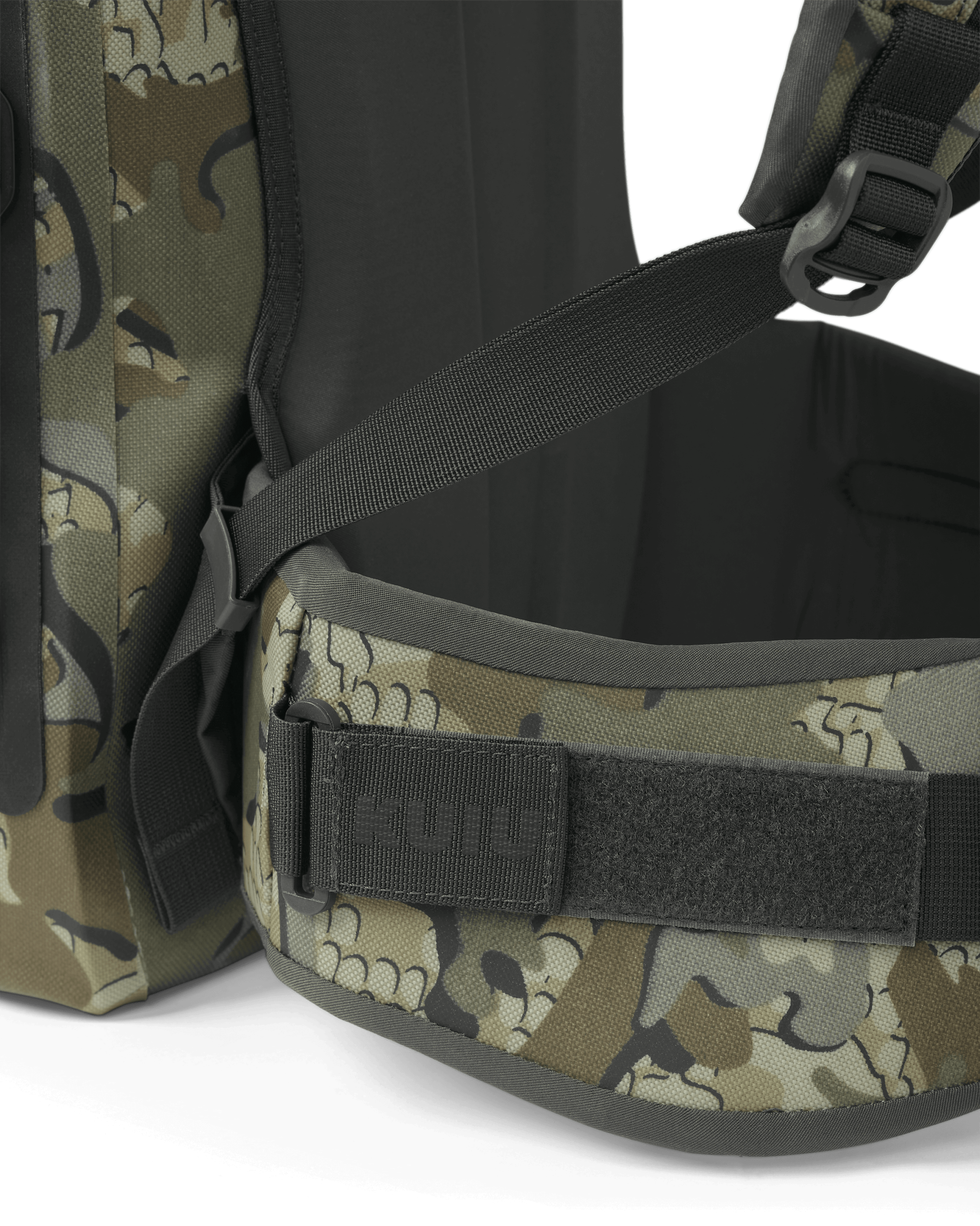 DeltaStorm 2200 Submersible Backpack | Coyote Brown - Image 8