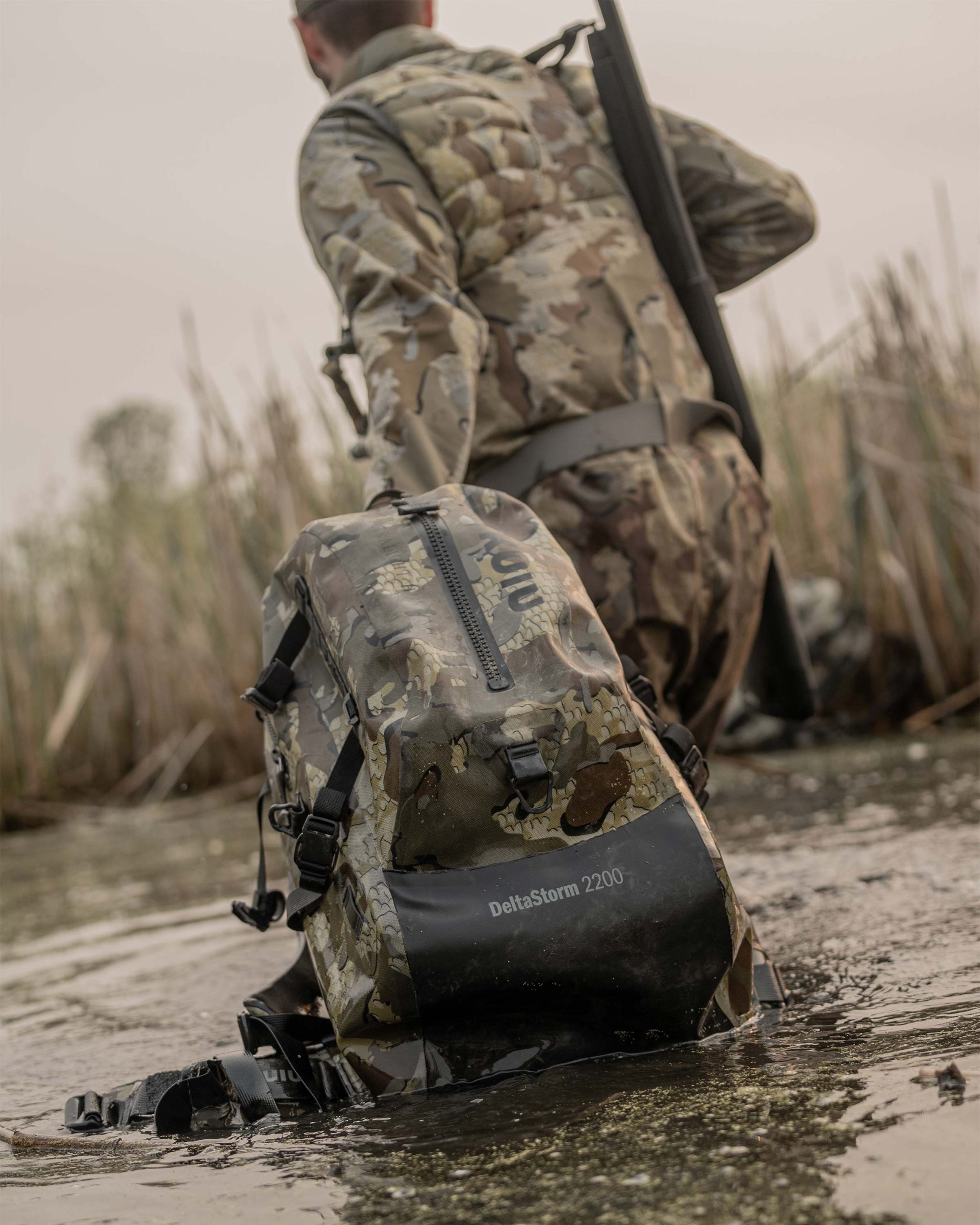 DeltaStorm 2200 Submersible Backpack | Stone - Image 16