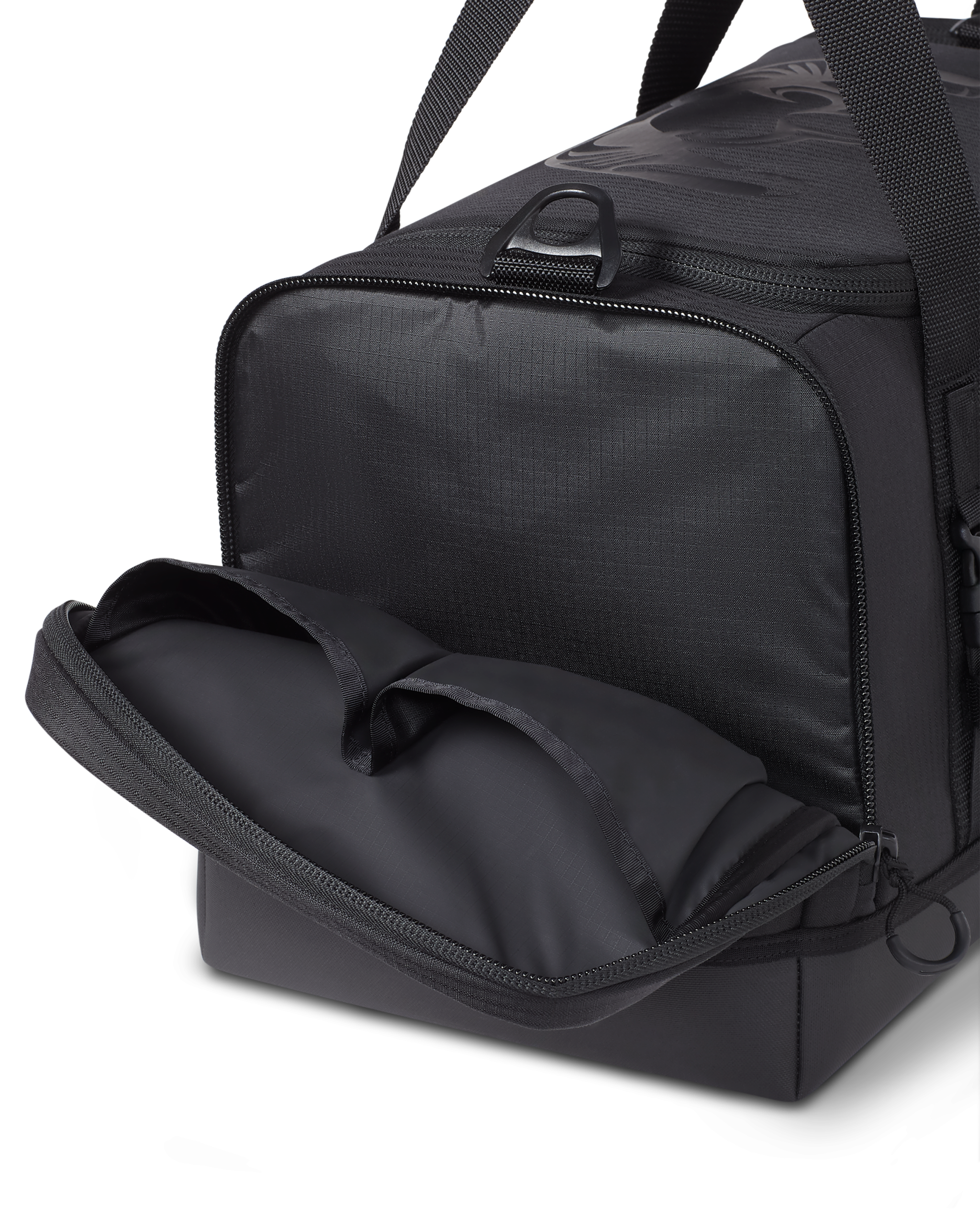 Inner Circle Distance Duffel | Black - Image 4