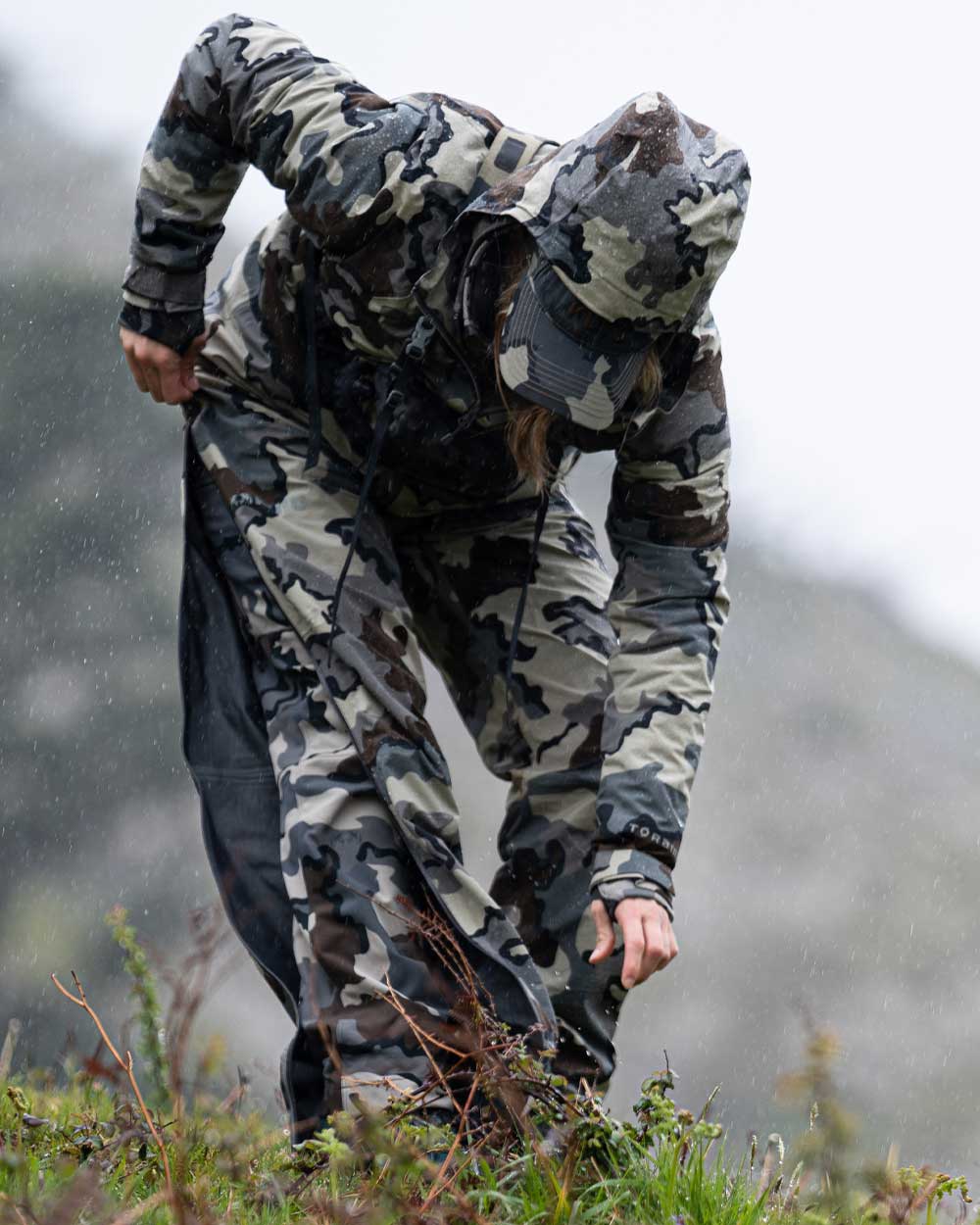 Women's Chugach TR Rain Pant | Black - Image 8